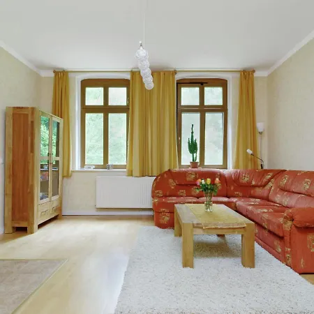 Apartment With Garden In F Rstenwalde Furstenwalde-West Exterior foto