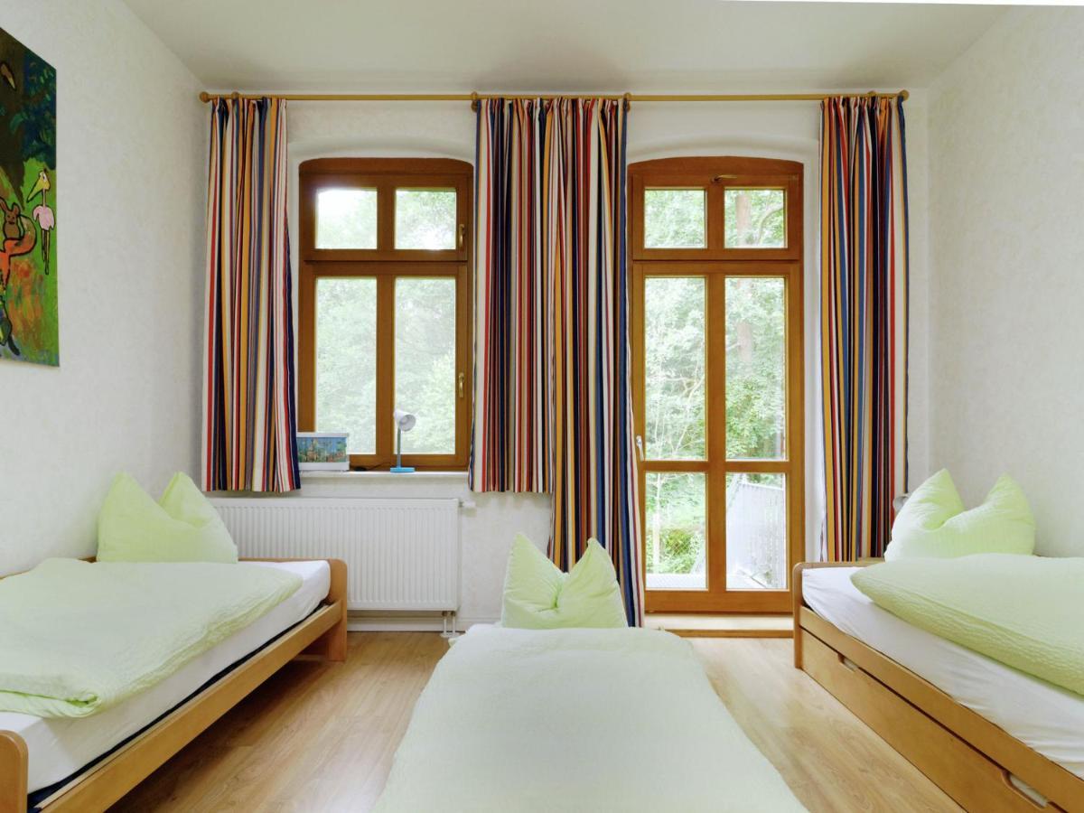 With Garden In F Rstenwalde Apartment *